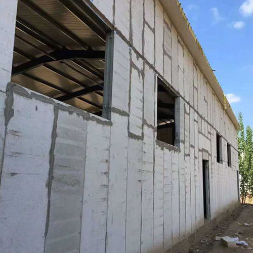 泡沫夹心轻质复合板安装指南 选择华跃建材厂家直供的优势